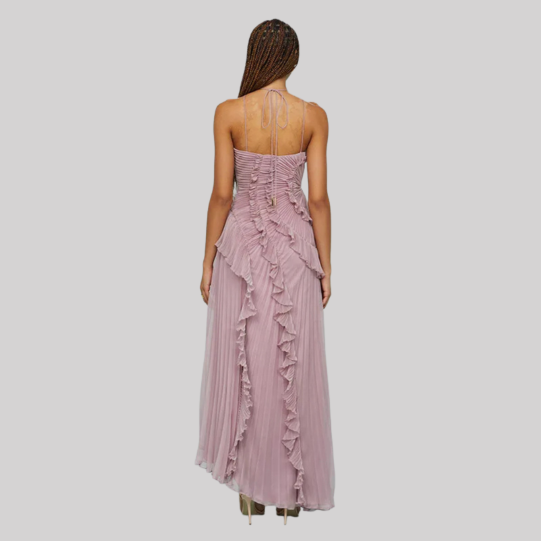 Elegant Summer Maxi Dress with Layered Ruffles & Open Back Design for Wedding Guests