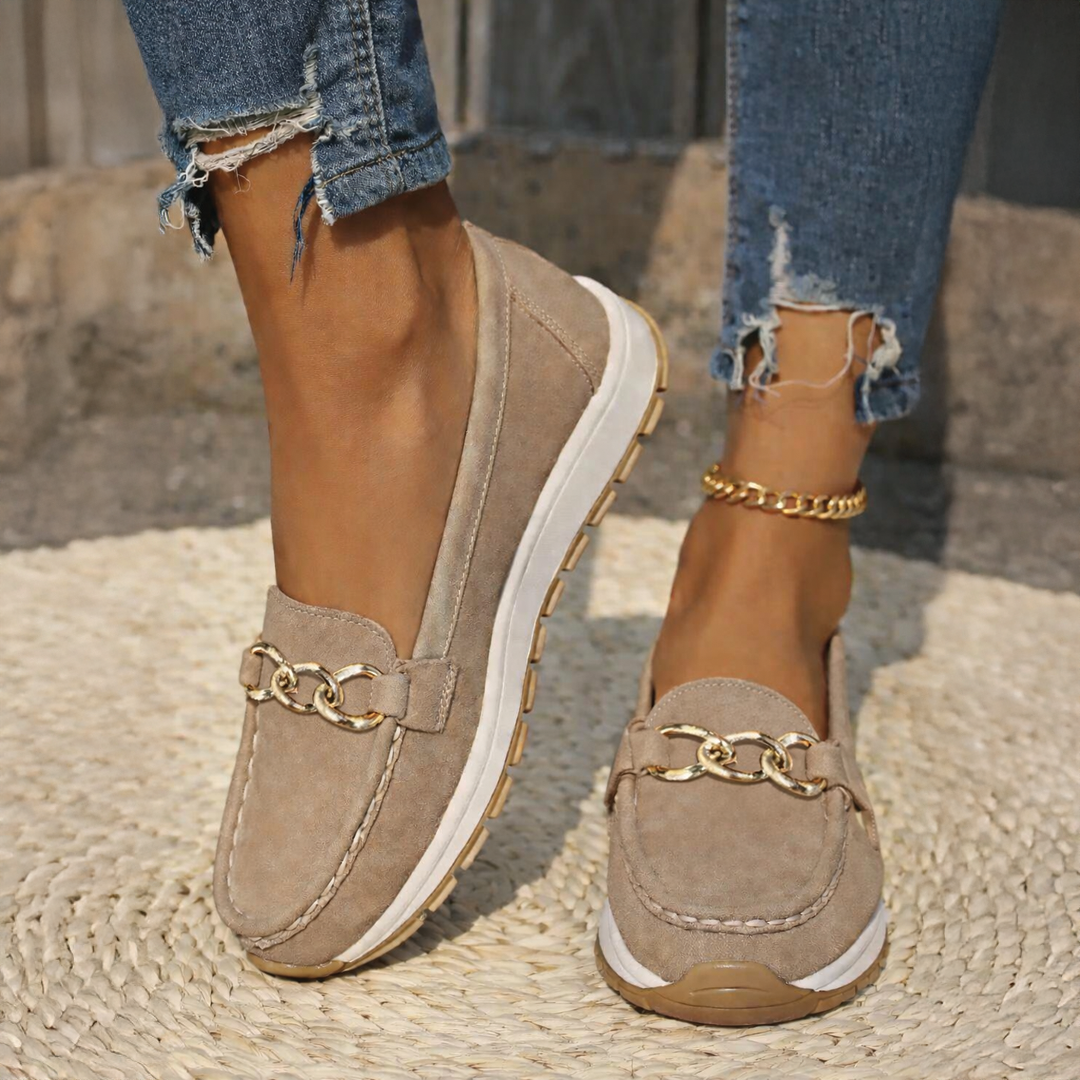 Ellie Collection | Black Loafers for Women with Slip-Resistant Sole | Stylish Comfort for Daily Wear