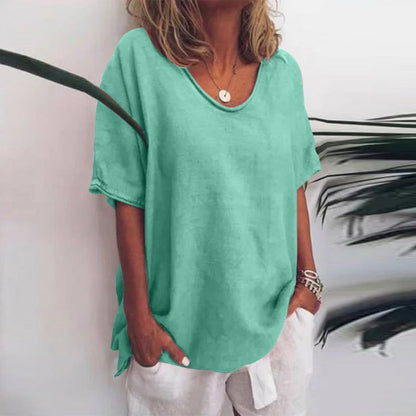Beatrice | Women's T-Shirt with Loose Fit & V-Neck Design | Comfortable Style for Effortless Summer Fashion