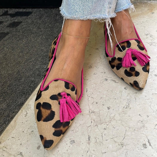 Chic Collection | Ballet Flats for Women with Animal Print & Pink Tassels | Stylish Ballerina Shoes for Elegant Outfits