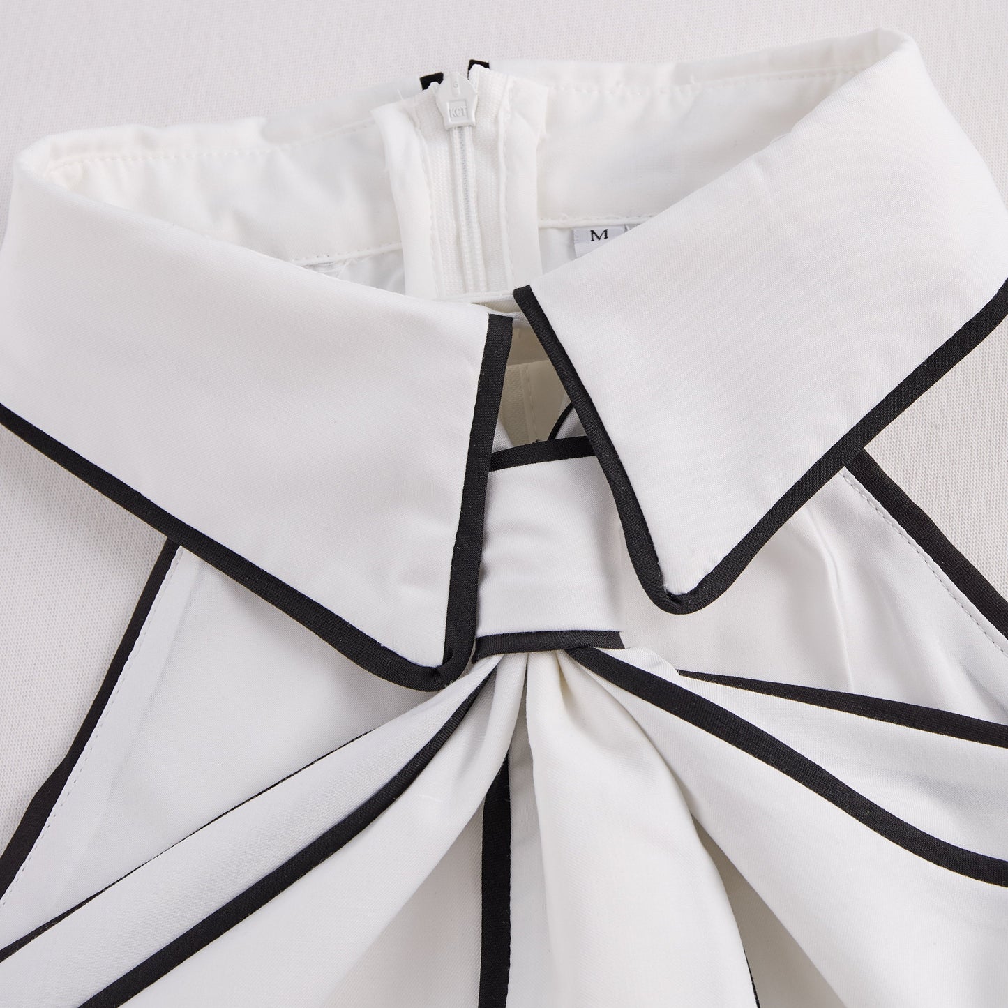 Chic Collection | Women's Blouse with Halter Neck Design | Elegant Summer Tops for Stylish Occasions