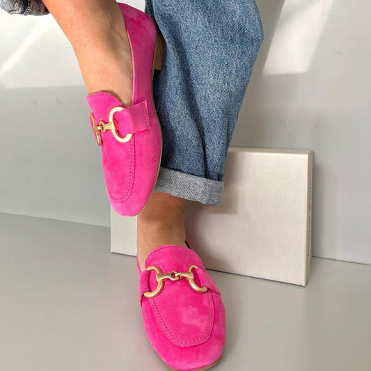 Chic Loafers for Women | Stylish Slip-On Footwear with Gold Detail | Comfortable Elegance for Everyday Wear