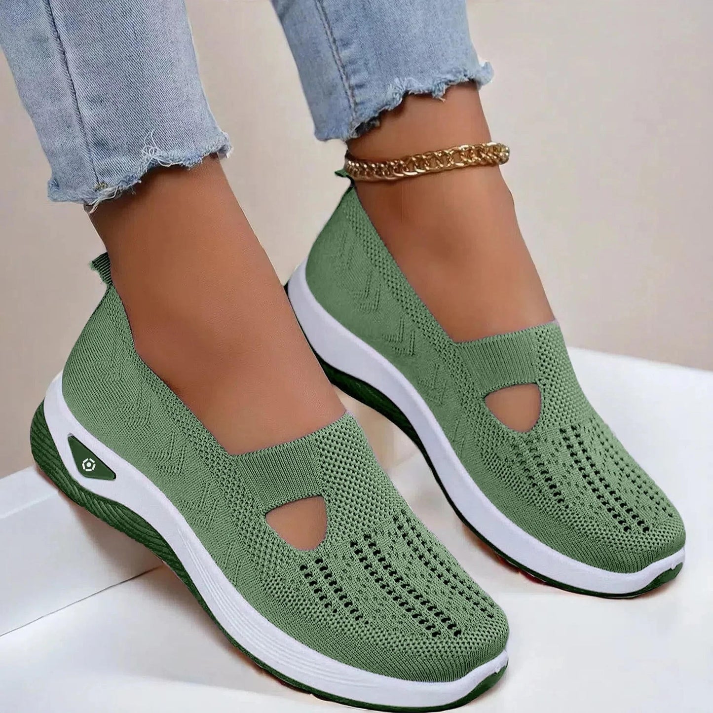 Comfort Fit | Women's Breathable Orthopedic Shoes with Non-Slip Sole | Lightweight Design for All-Day Support