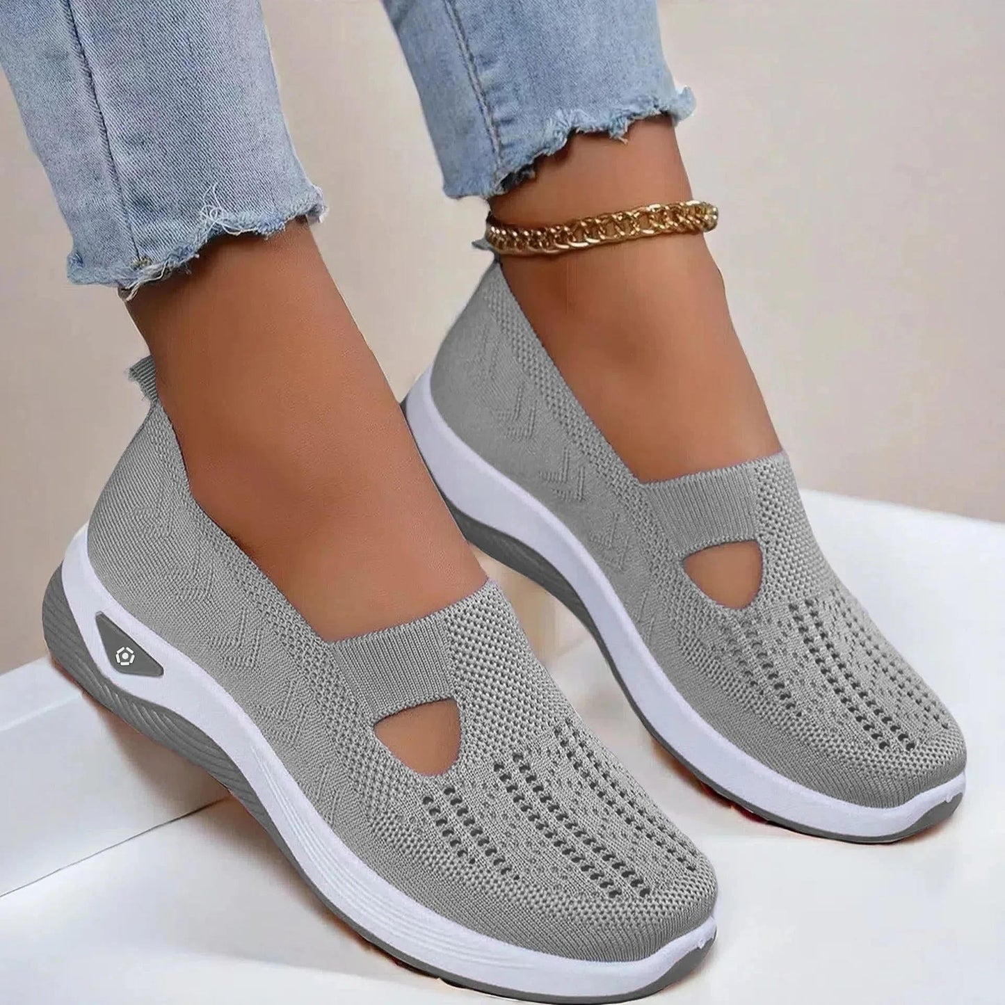 Comfort Fit | Women's Breathable Orthopedic Shoes with Non-Slip Sole | Lightweight Design for All-Day Support