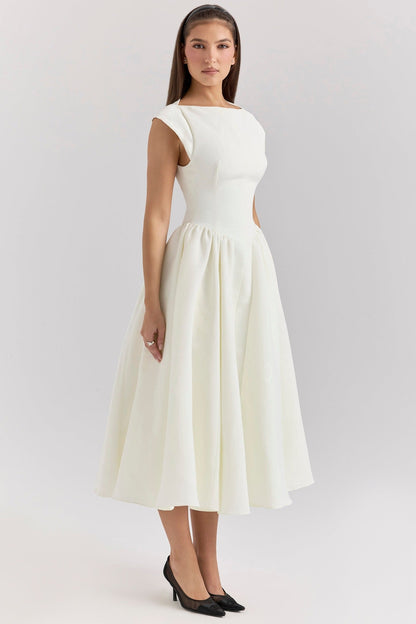 Elegant Collection | Women's Dress with Boat Neckline & Pleated Skirt | Timeless Style for Formal Events