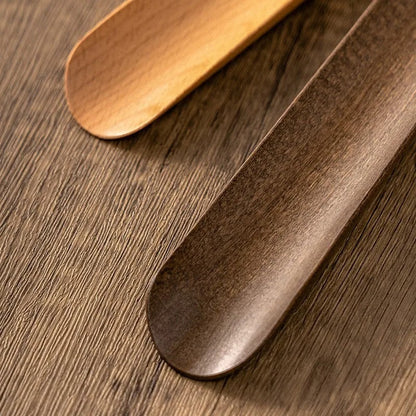 Elegant Home | Long Handled Shoehorn with Magnetic Wall Mount | Effortless Shoe Dressing Aid
