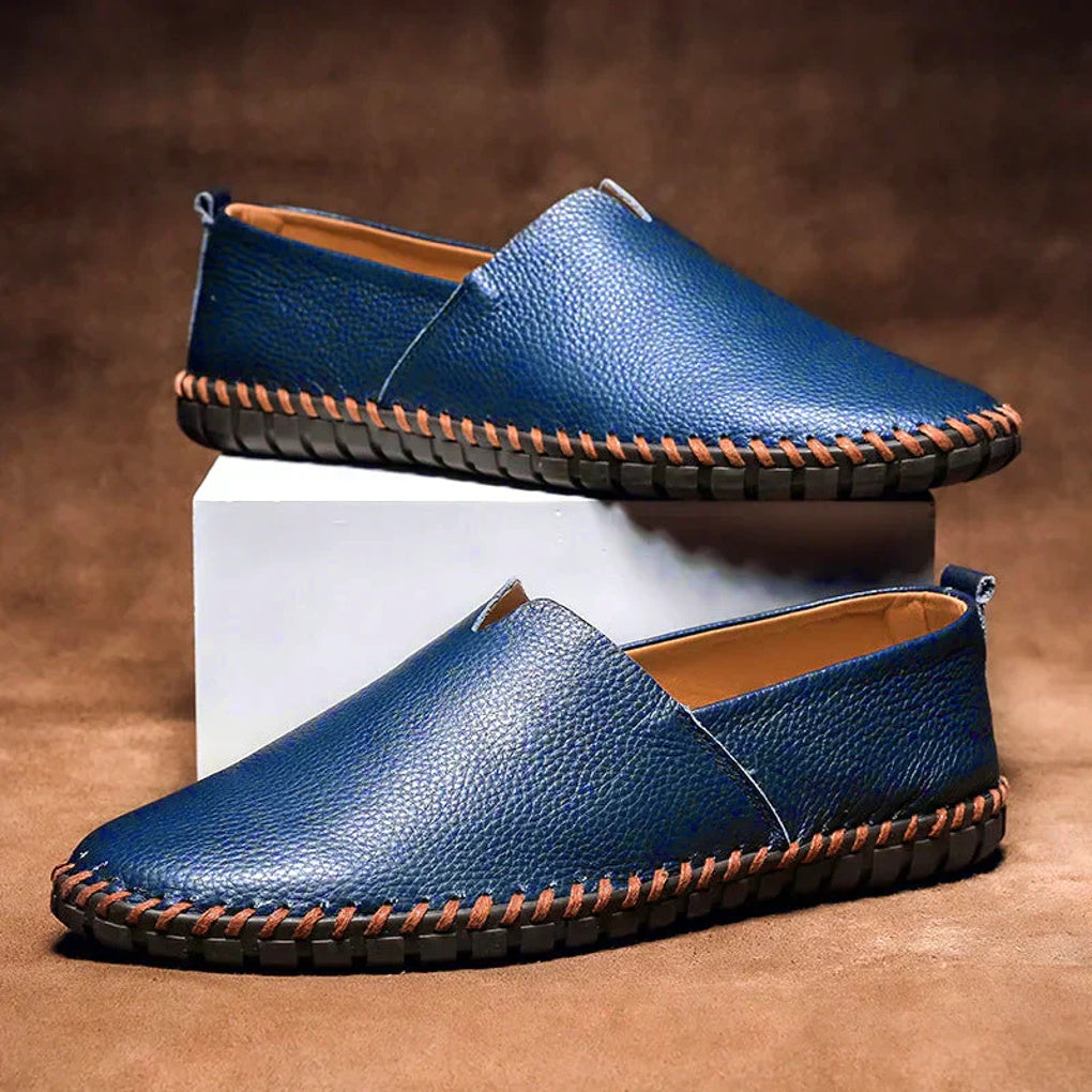 Elegant Loafers | Black Leather Slip-Ons with Cushioned Insole | Comfortable Footwear for Women