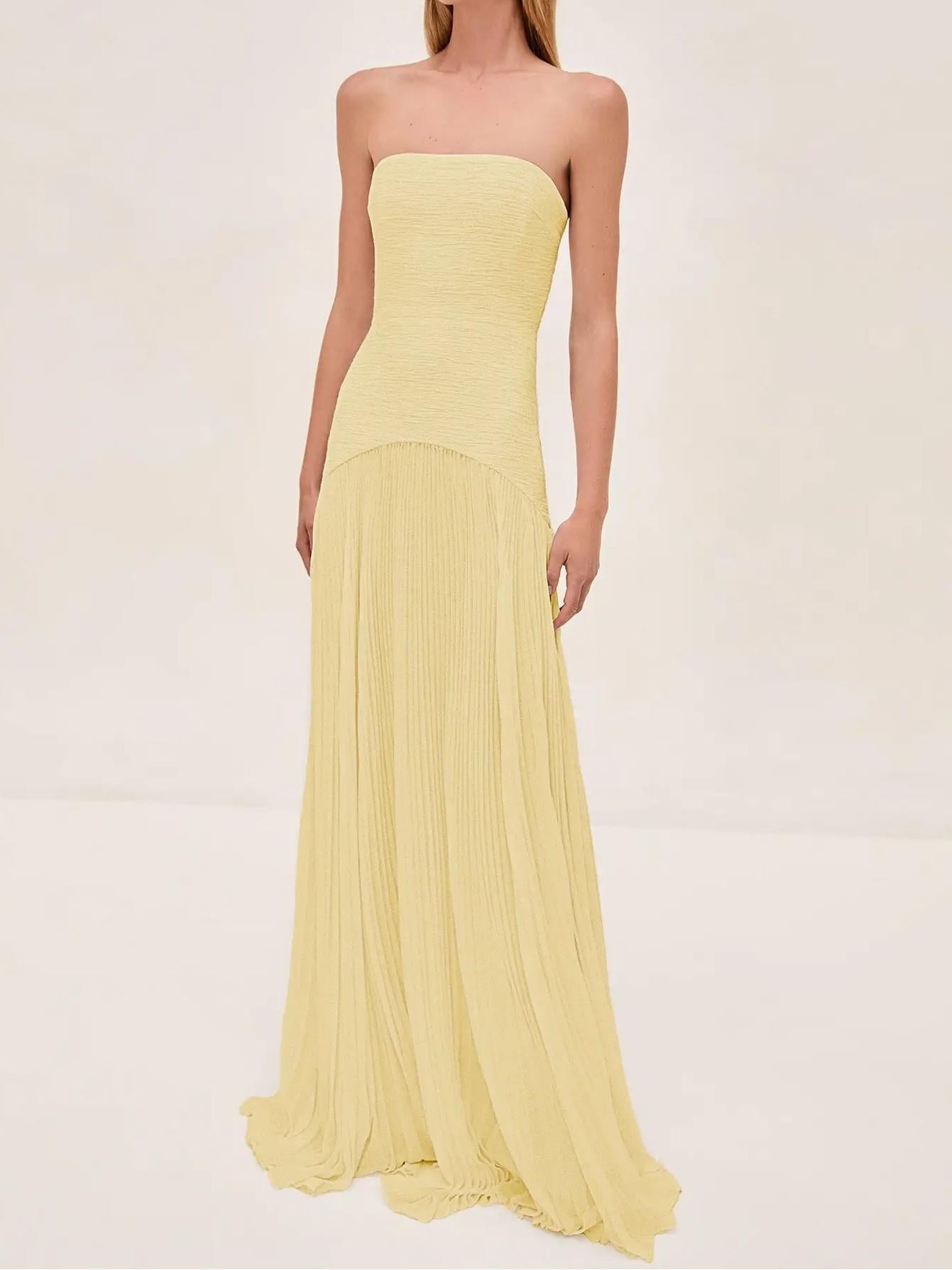 Elegant Maxi Dress | Strapless Pleated Design with Flowy Skirt for Effortless Style