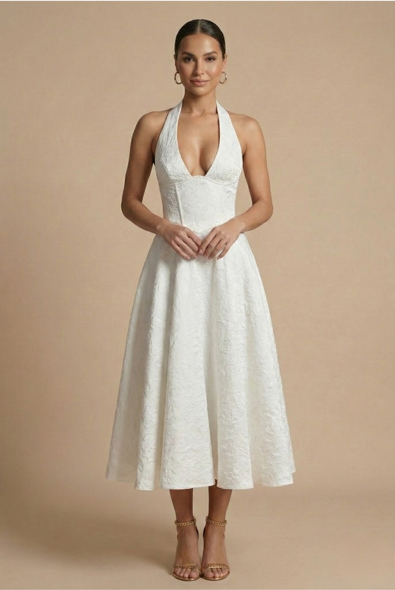 Elegant Women's Cocktail Dress with Halter Neck & Flared Skirt | Perfect for Formal Events