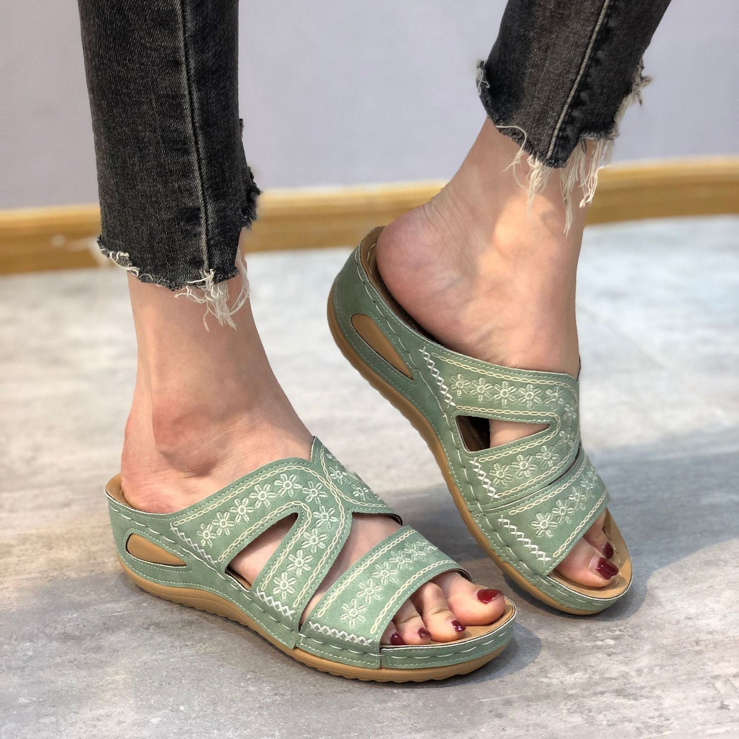 Everyday Comfort | Women's Sandals with Supportive Sole | Stylish Footwear for Summer