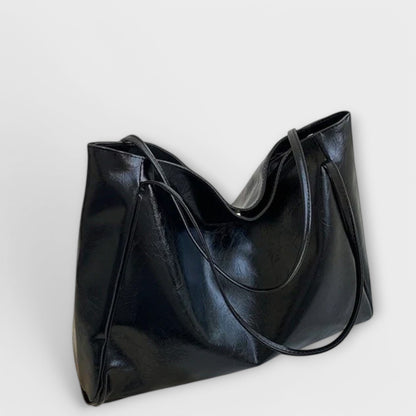 Everyday Elegance | Women's Handbag with Structured Design | Versatile Purses for Summer Outings