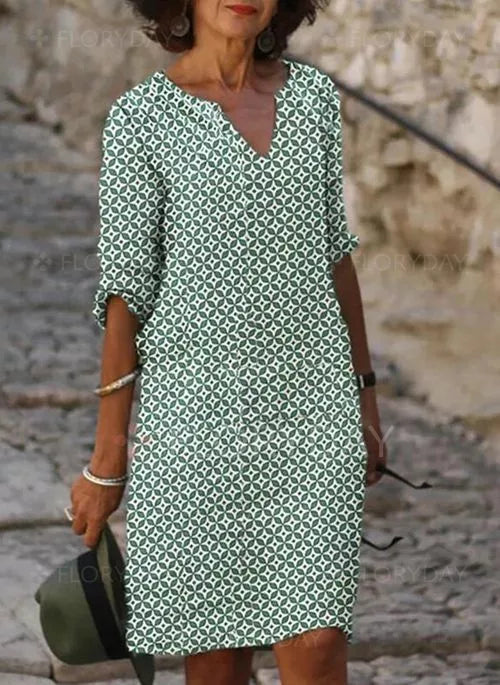 Gerda | Women's Vintage Summer Dress with Split Neckline & 3/4 Sleeves | Effortless Style for Warm Days