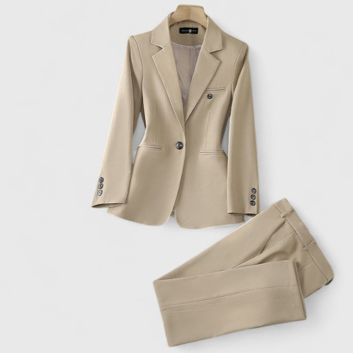 Jenna Collection | Women's Suit with Tailored Fit & Structured Design | Elegant Office Wear for Professional Confidence