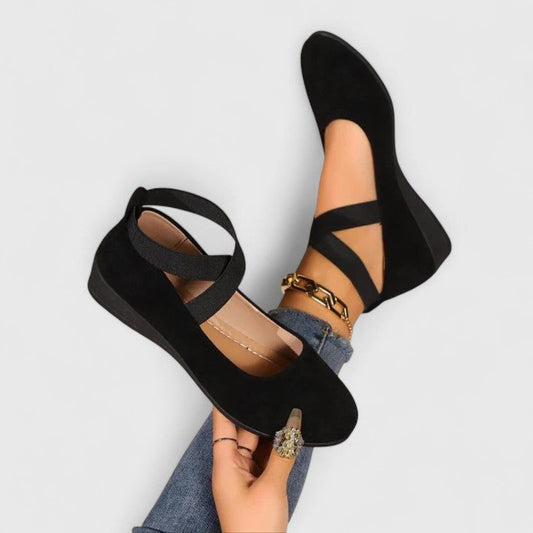 Julie | Orthopedic Shoes for Women with Cushioned Comfort | Slip-On Design for All-Day Wear