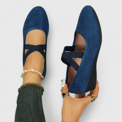Jynna | Orthopedic Shoes for Women with Cushioned Comfort | Stylish Slip-On Design for All-Day Wear