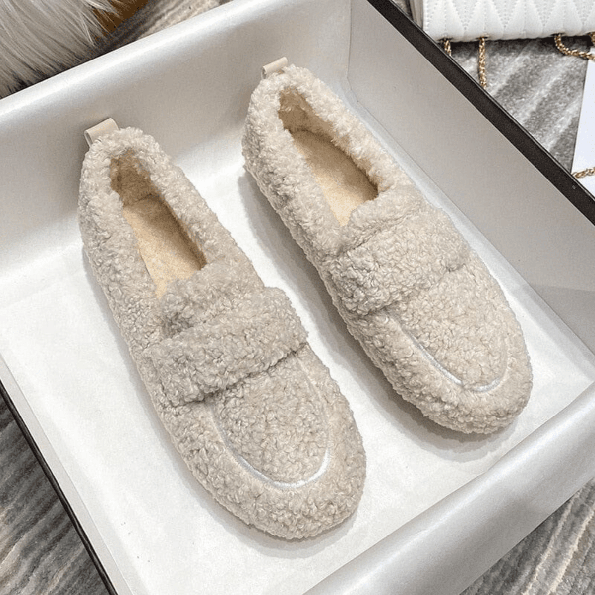 Plush Winter Slippers — Non-Slip Sole & Soft Lining 8