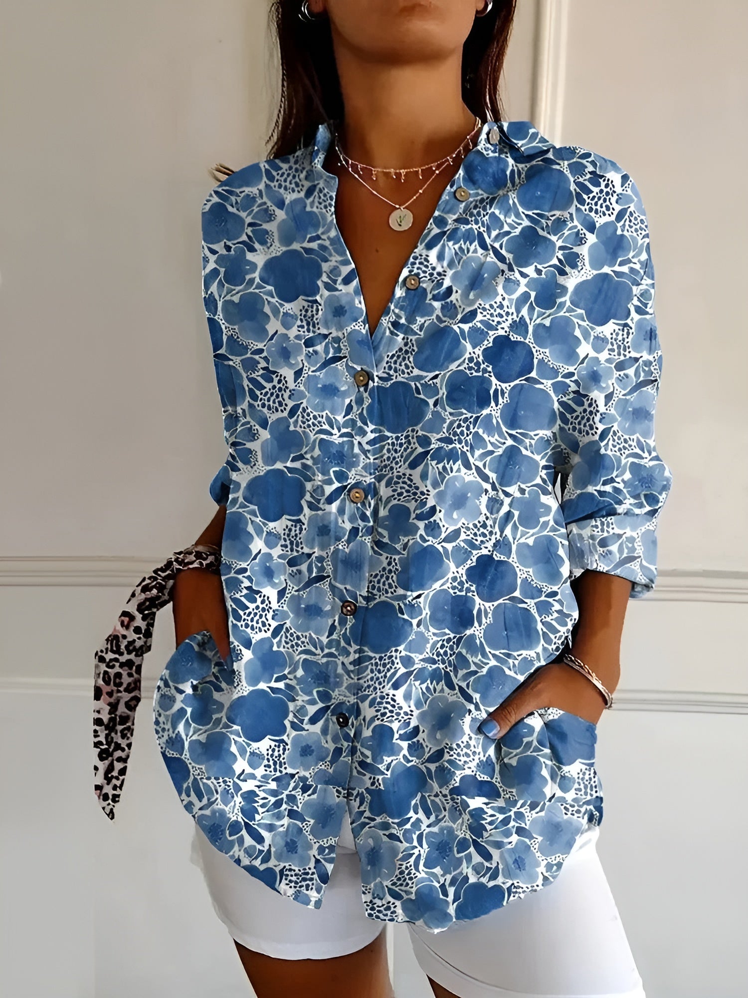 Women's Printed Blouse — Button-Front Collared 3/4 Sleeve 1